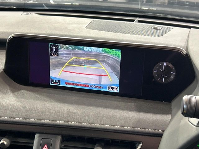 Lexus UX 4