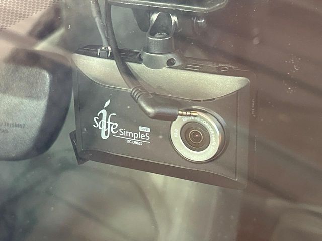 Lexus UX 7