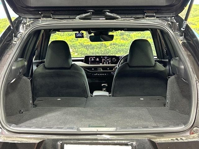 Lexus UX 10