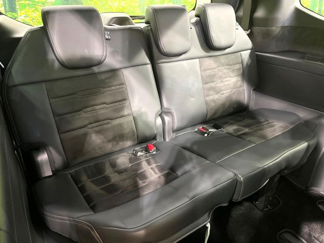Honda Stepwgn 10