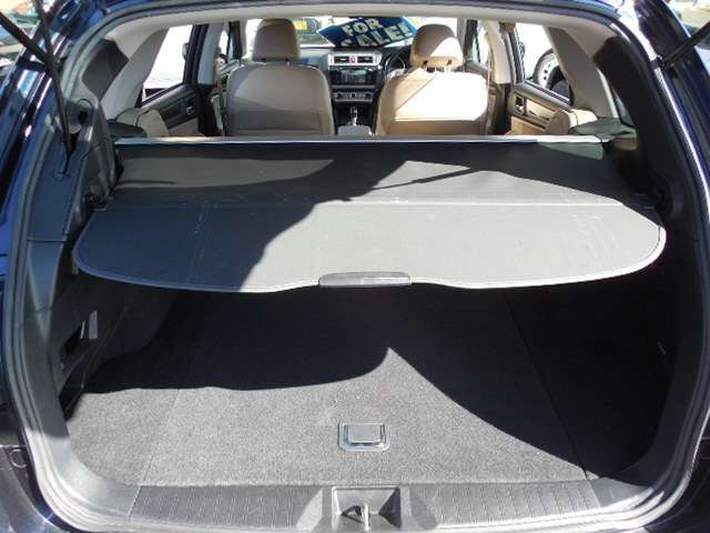 Subaru Legacy Outback 12