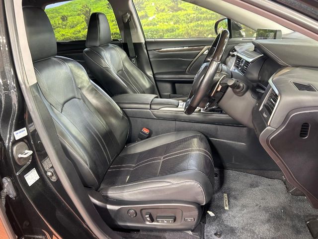 Lexus RX 8