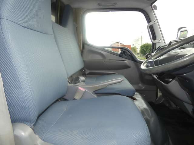 Mitsubishi Fuso Canter 13
