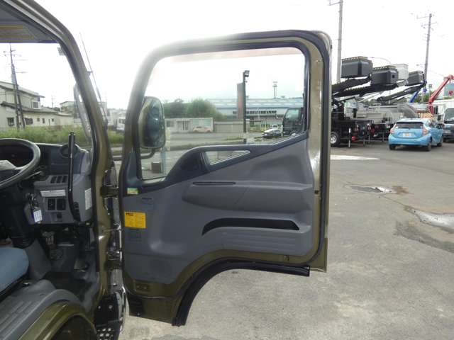 Mitsubishi Fuso Canter 10