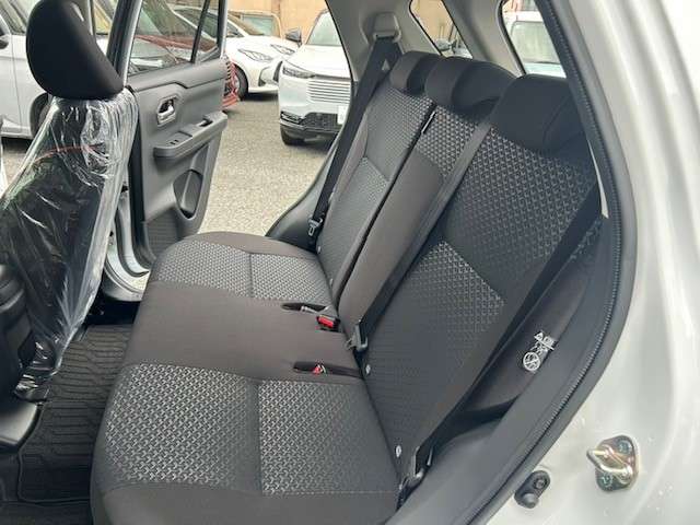 Toyota Raize 12