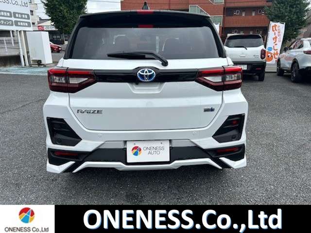 Toyota Raize 6