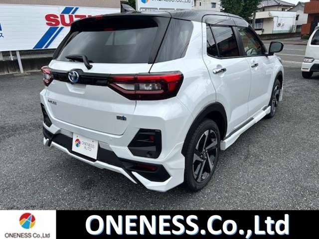 Toyota Raize 7