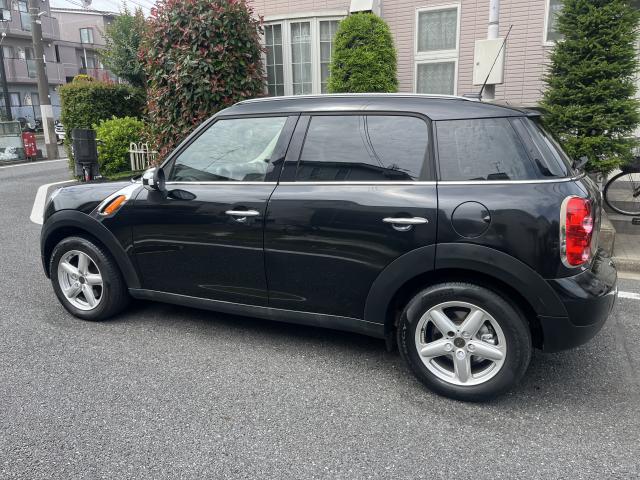 MINI Crossover 9
