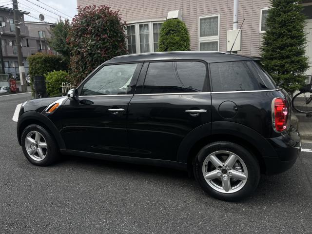 MINI Crossover 10