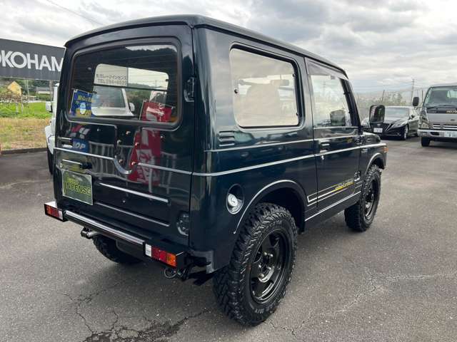 Suzuki Jimny 7