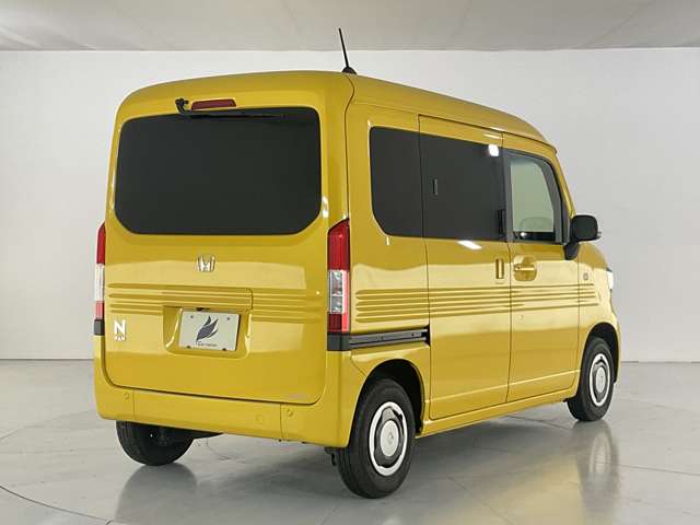 Honda N-VAN 8