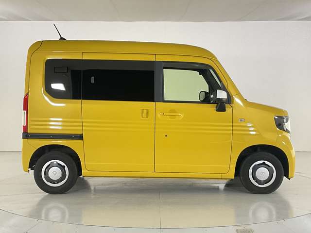Honda N-VAN 9