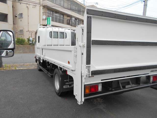 Isuzu Elf 5