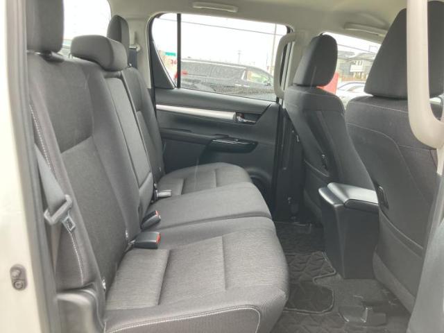 Toyota Hilux 7