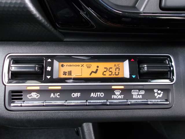 Mazda Flair Crossover 11