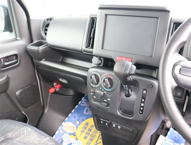 Suzuki Every 8
