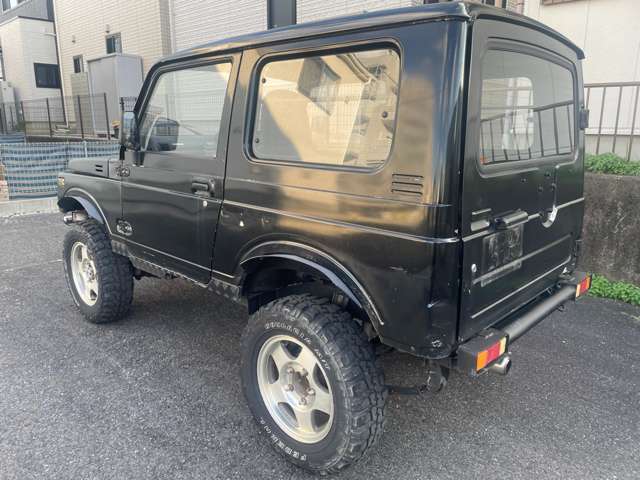 Suzuki Jimny 12