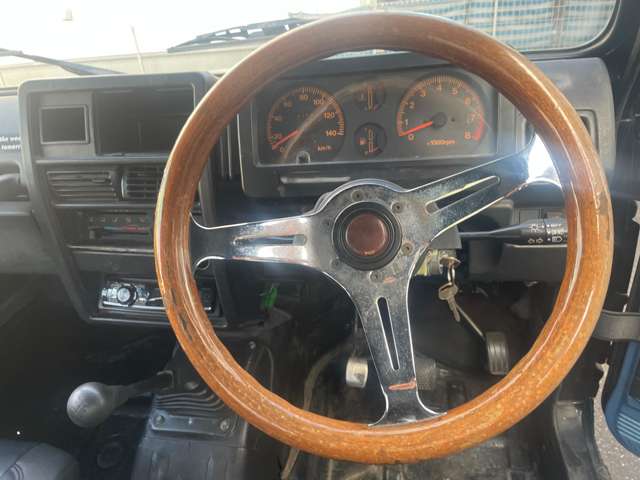 Suzuki Jimny 7