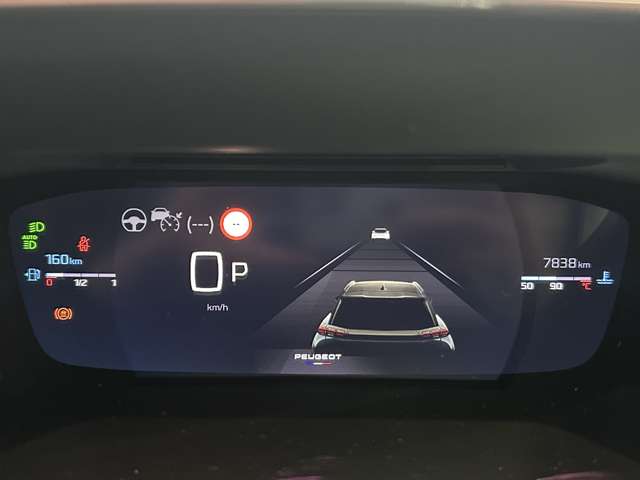 Peugeot SUV 2008 5