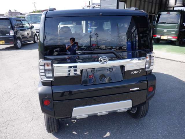 Daihatsu Taft 5