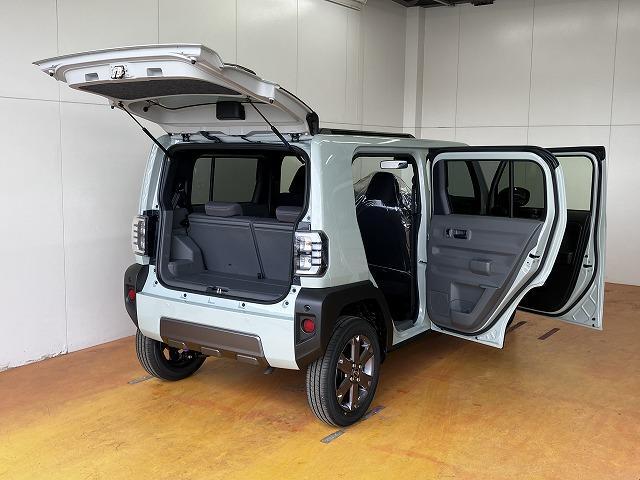 Daihatsu Taft 9