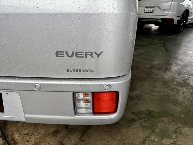 Suzuki Every 7