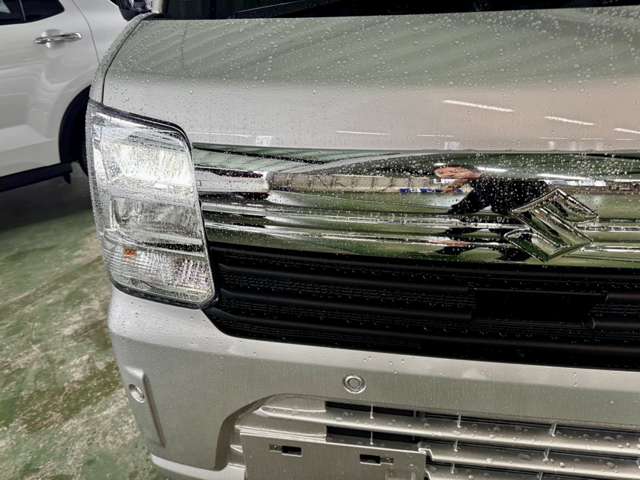 Suzuki Every 8