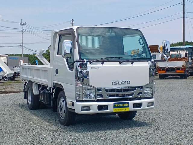 Isuzu Elf 3