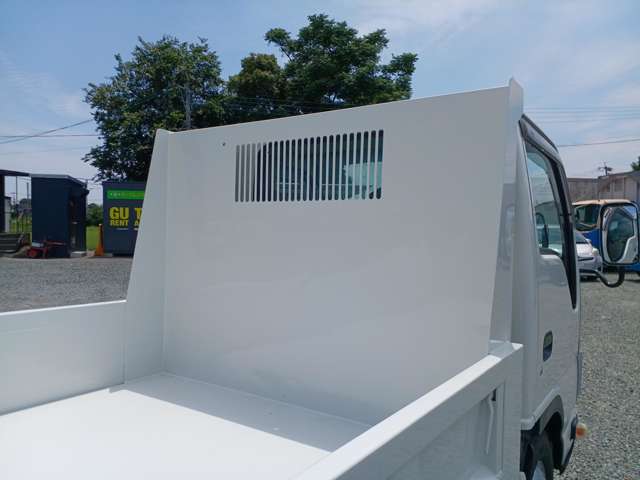 Isuzu Elf 9