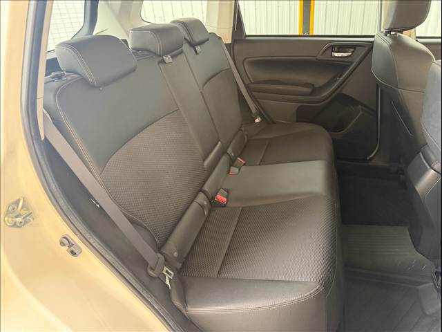 Subaru Forester 9