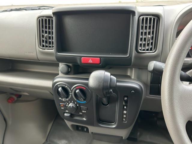 Suzuki Every 12