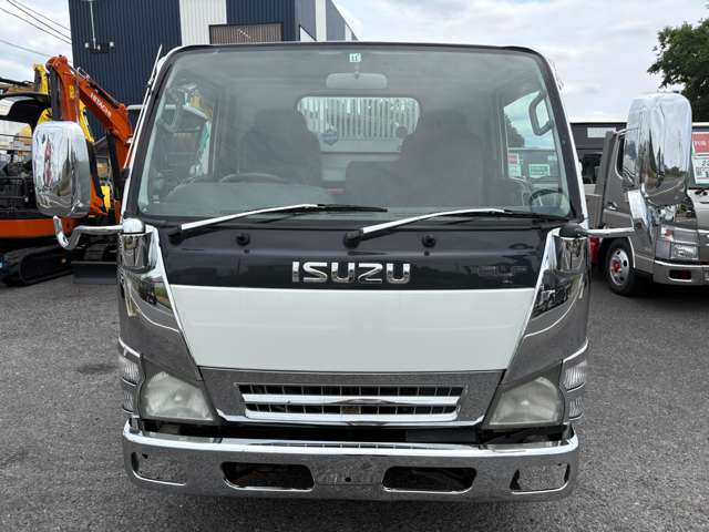 Isuzu Elf 10