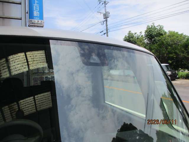 Daihatsu Tanto 11
