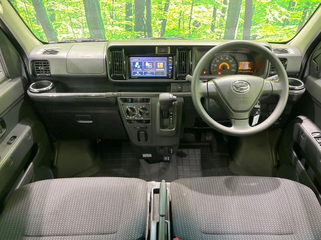 Daihatsu Hijet Deck Van 2