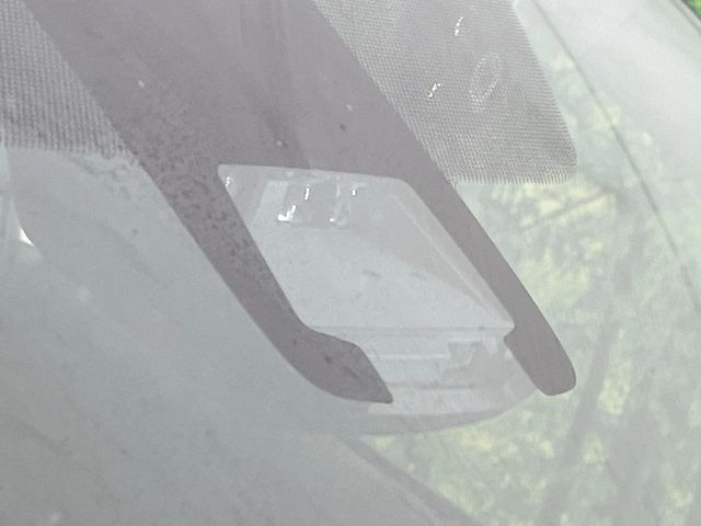 Toyota Sienta 5