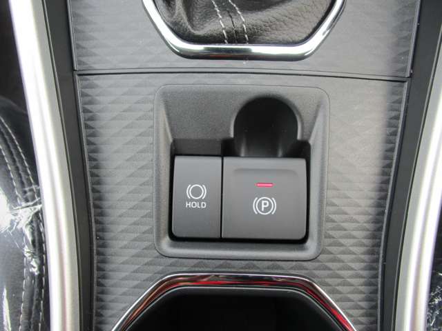 Daihatsu Rocky 10