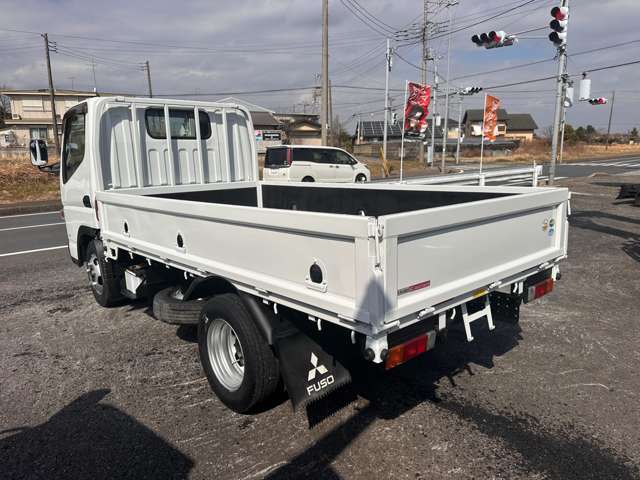 Mitsubishi Fuso Canter 11