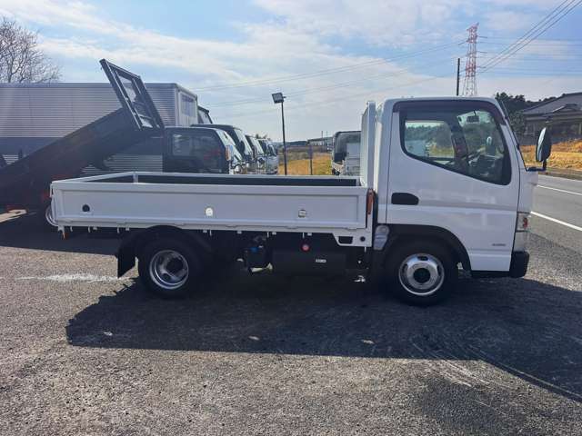 Mitsubishi Fuso Canter 7