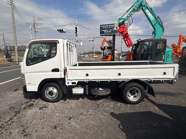 Mitsubishi Fuso Canter 8