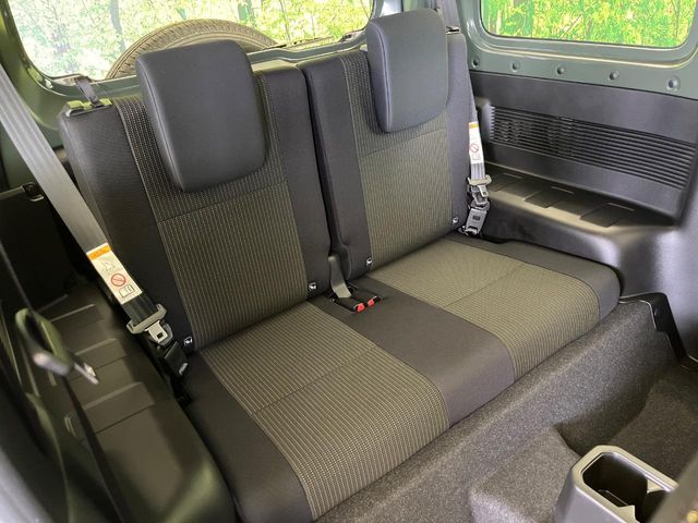 Suzuki Jimny 9