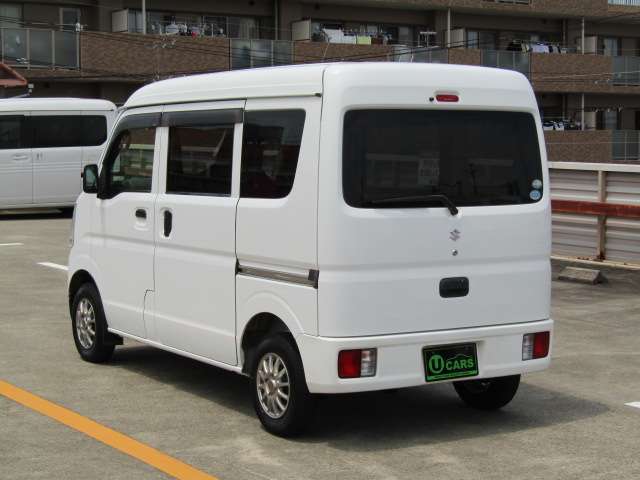 Suzuki Every 9