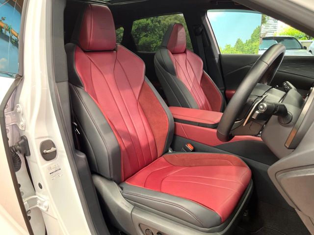 Lexus RX 10