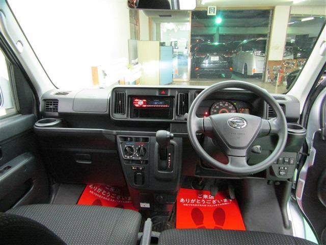 Daihatsu Hijet Cargo 5