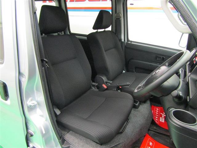 Daihatsu Hijet Cargo 7