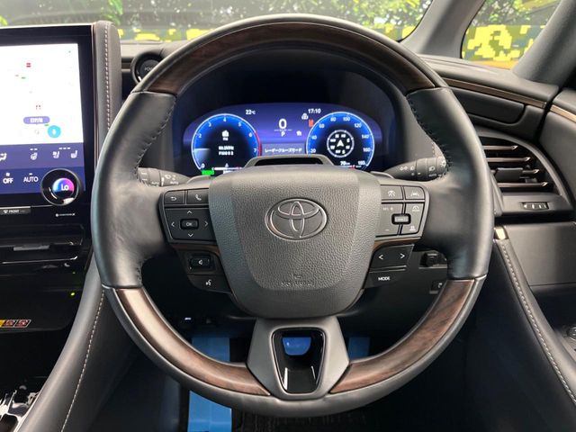Toyota Alphard 11