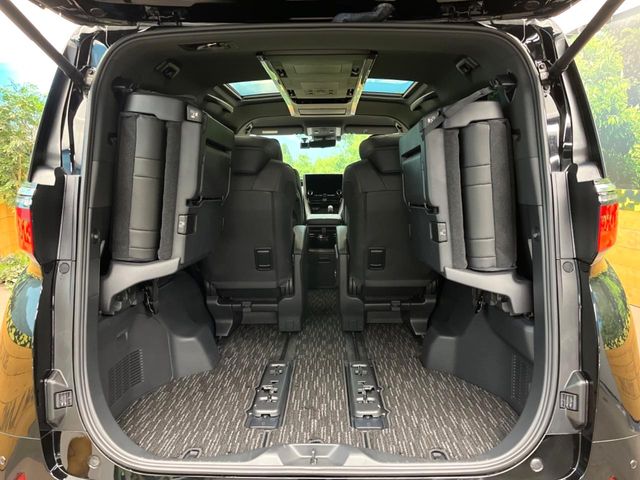 Toyota Alphard 10