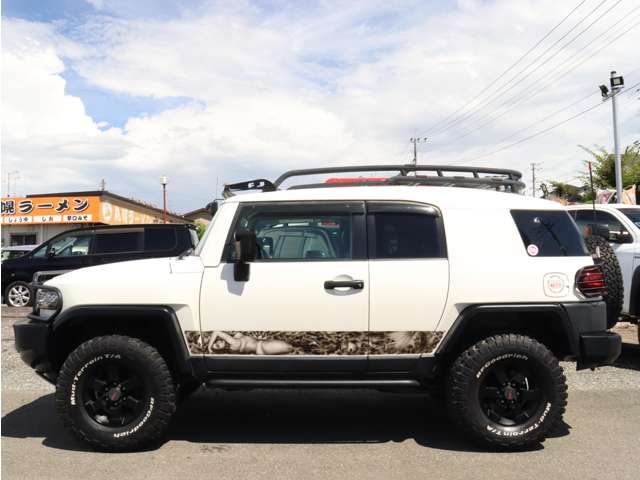 Toyota FJ Cruiser 7