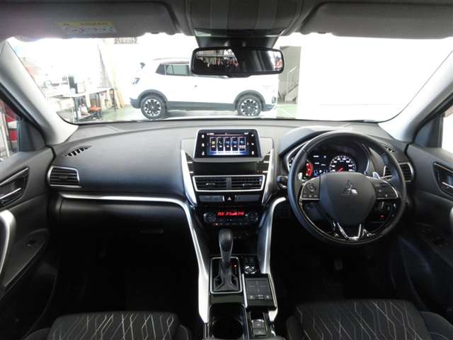 Mitsubishi Eclipse Cross 12