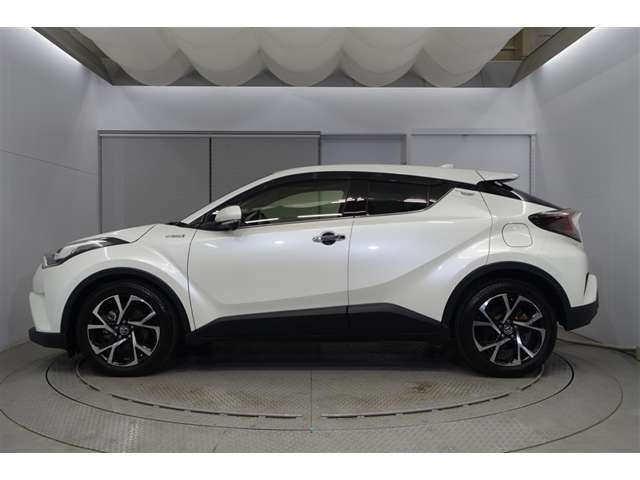 Toyota C-HR 2
