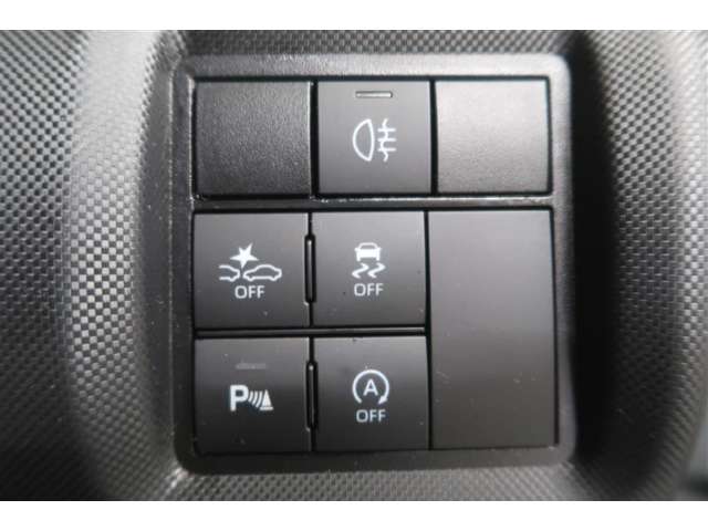 Toyota Raize 4
